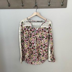 Roper Floral Long Sleeve Shirt.